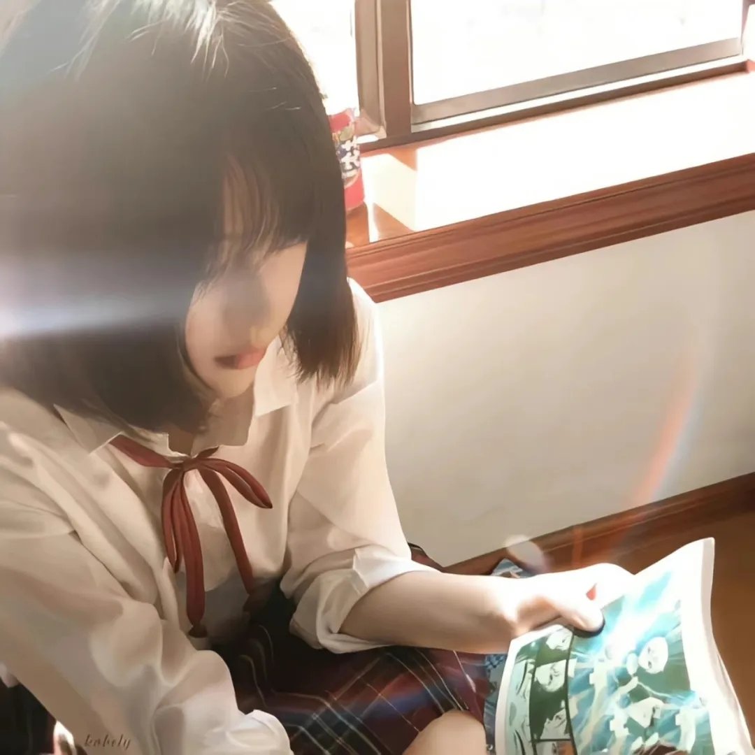 金光松美的四块石板